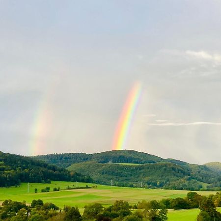 Appartamento Atemberaubender Ausblick Mit Premium-Wanderwegen Vor Der Haustuer Albstadt Esterno foto